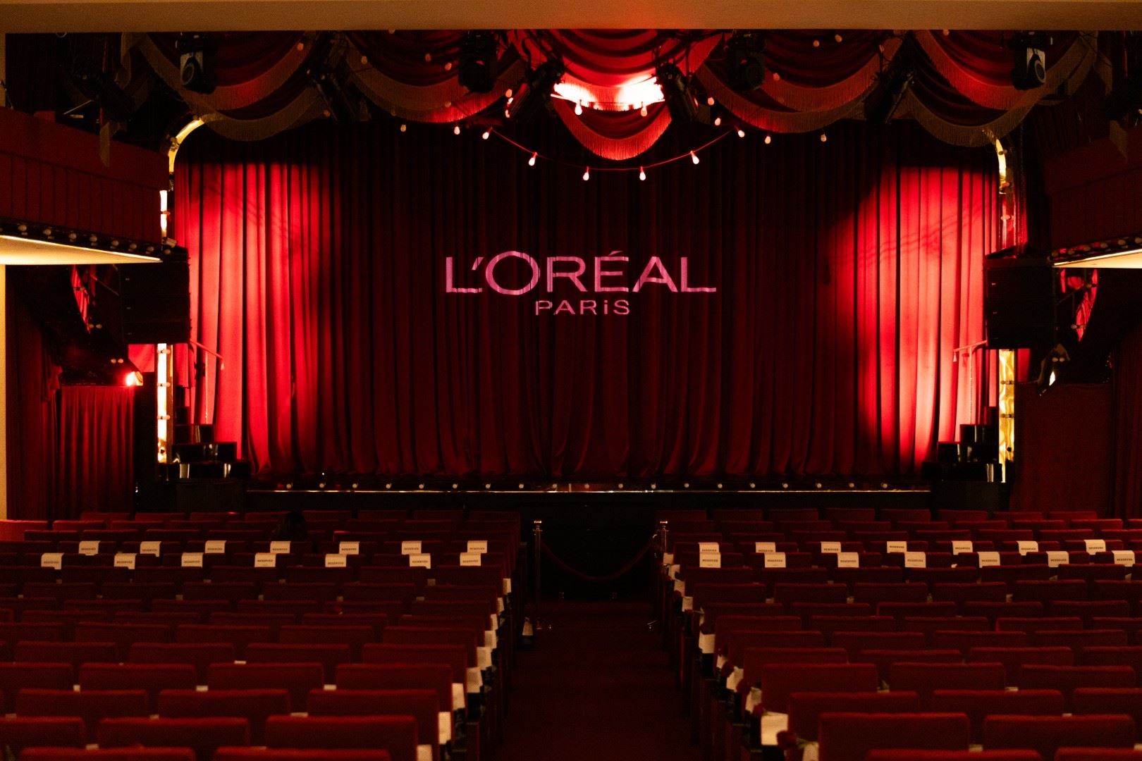 "I’m Worth It": Η L'Oréal Paris γιόρτασε την Ημέρα της Γυναίκας