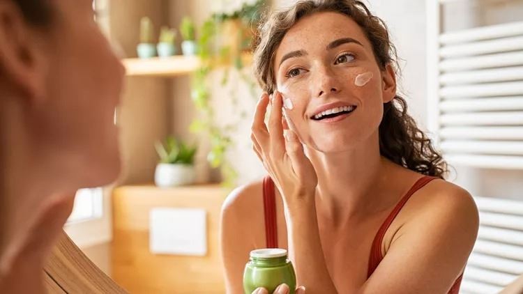 Clean Beauty: Πώς να ξεχωρίσεις τα πραγματικά "καθαρά" προϊόντα