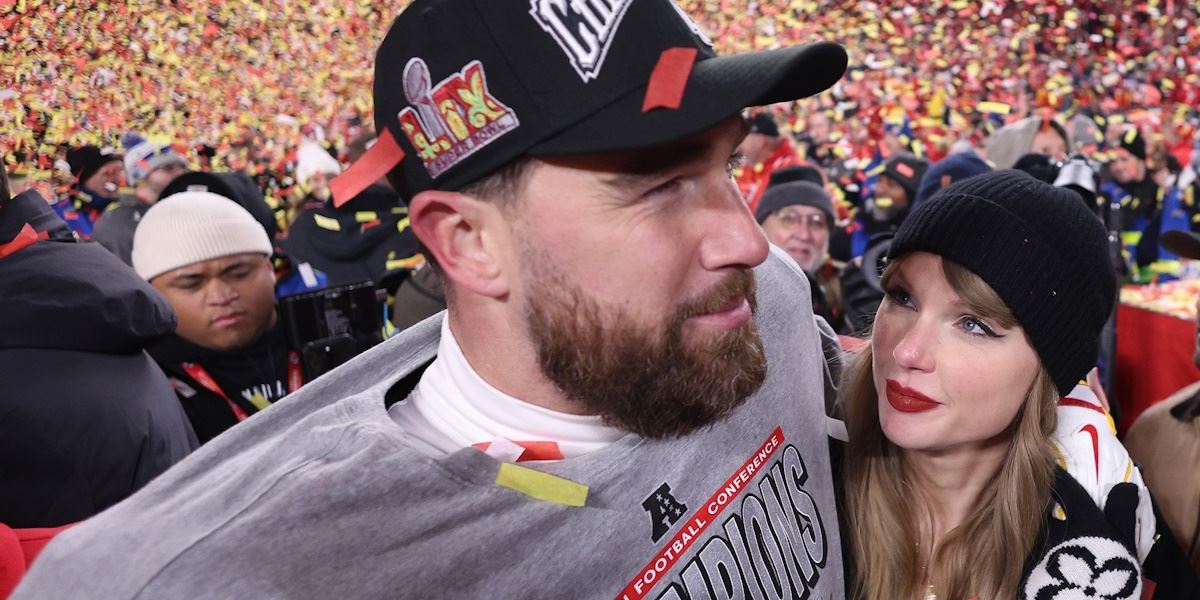 Taylor Swift: Παντρεύτηκε κρυφά τον Travis Kelce;