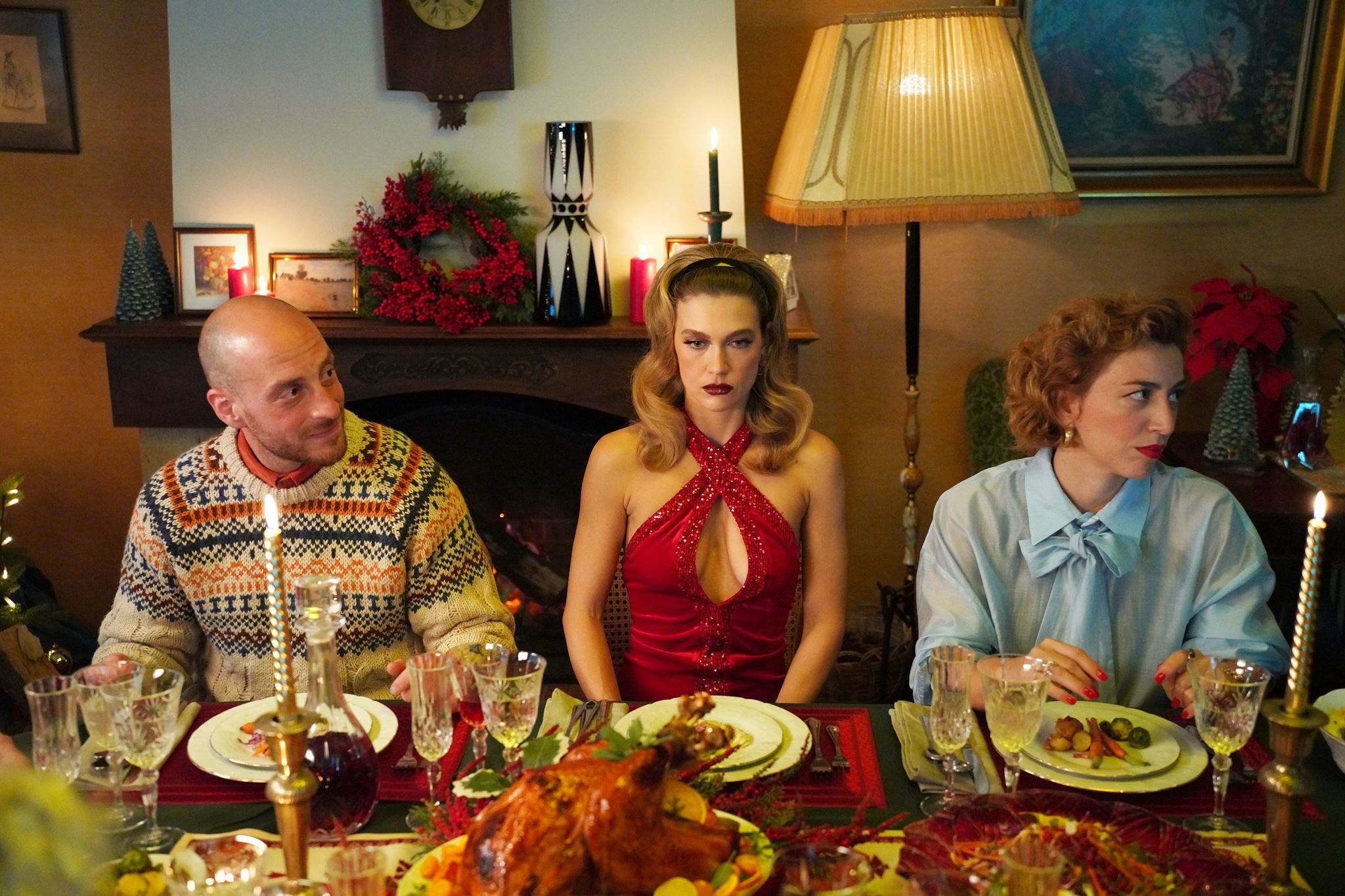 A Not So Silent Night: To fashion film της Vassia Kostara είναι αφιερωμένο σε όλες τις γυναίκες που δεν φοβούνται να ζήσουν