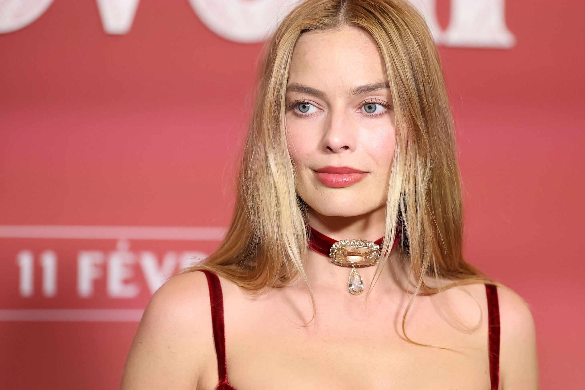 Airbrush Skin: Η beauty τάση που βλέπουμε ξανά και ξανά στις red carpet εμφανίσεις