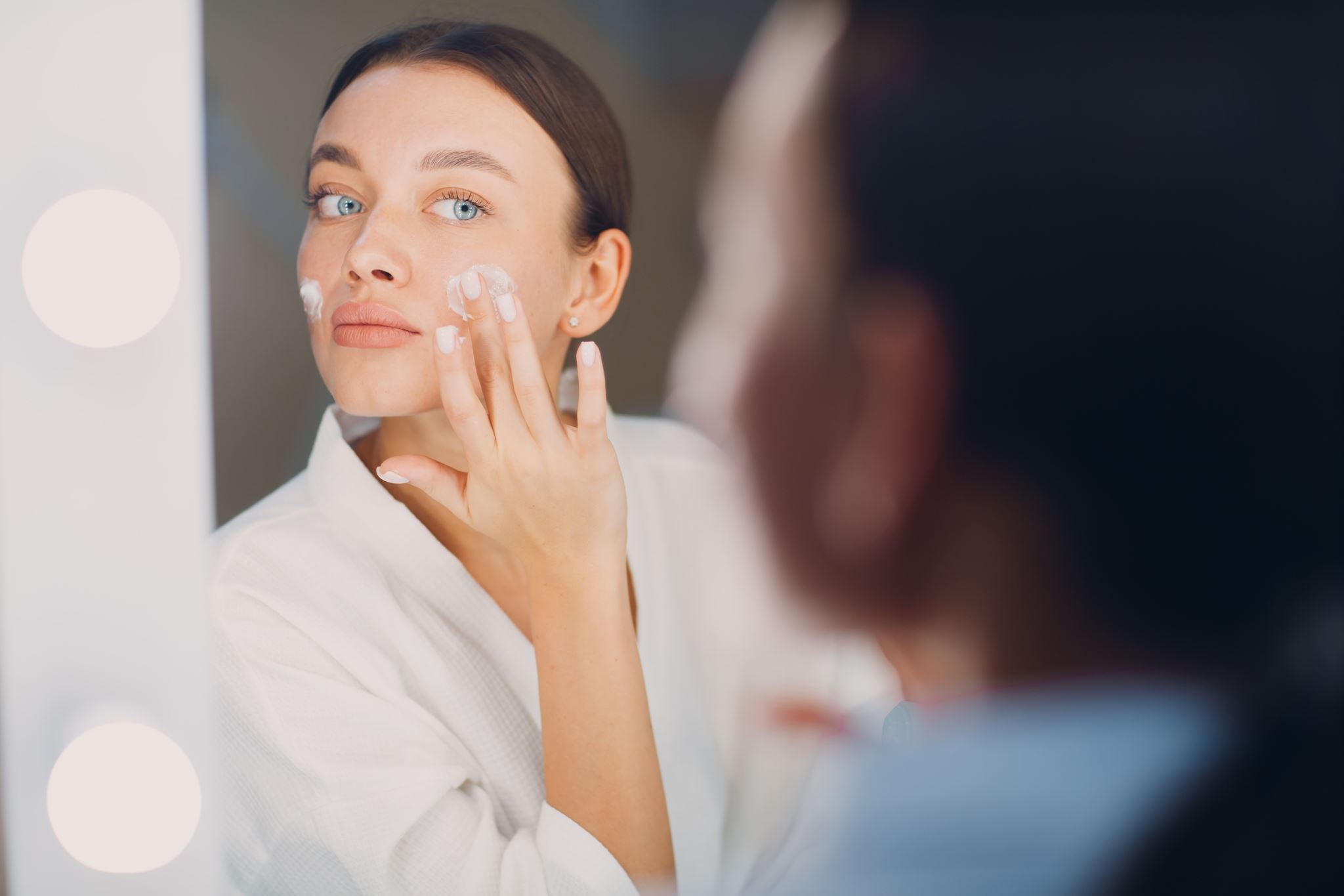 Κεφάλαιο "Ενυδατική Κρέμα": Το beauty tip για την εφαρμογή της στις πιο κρύες μέρες του χειμώνα