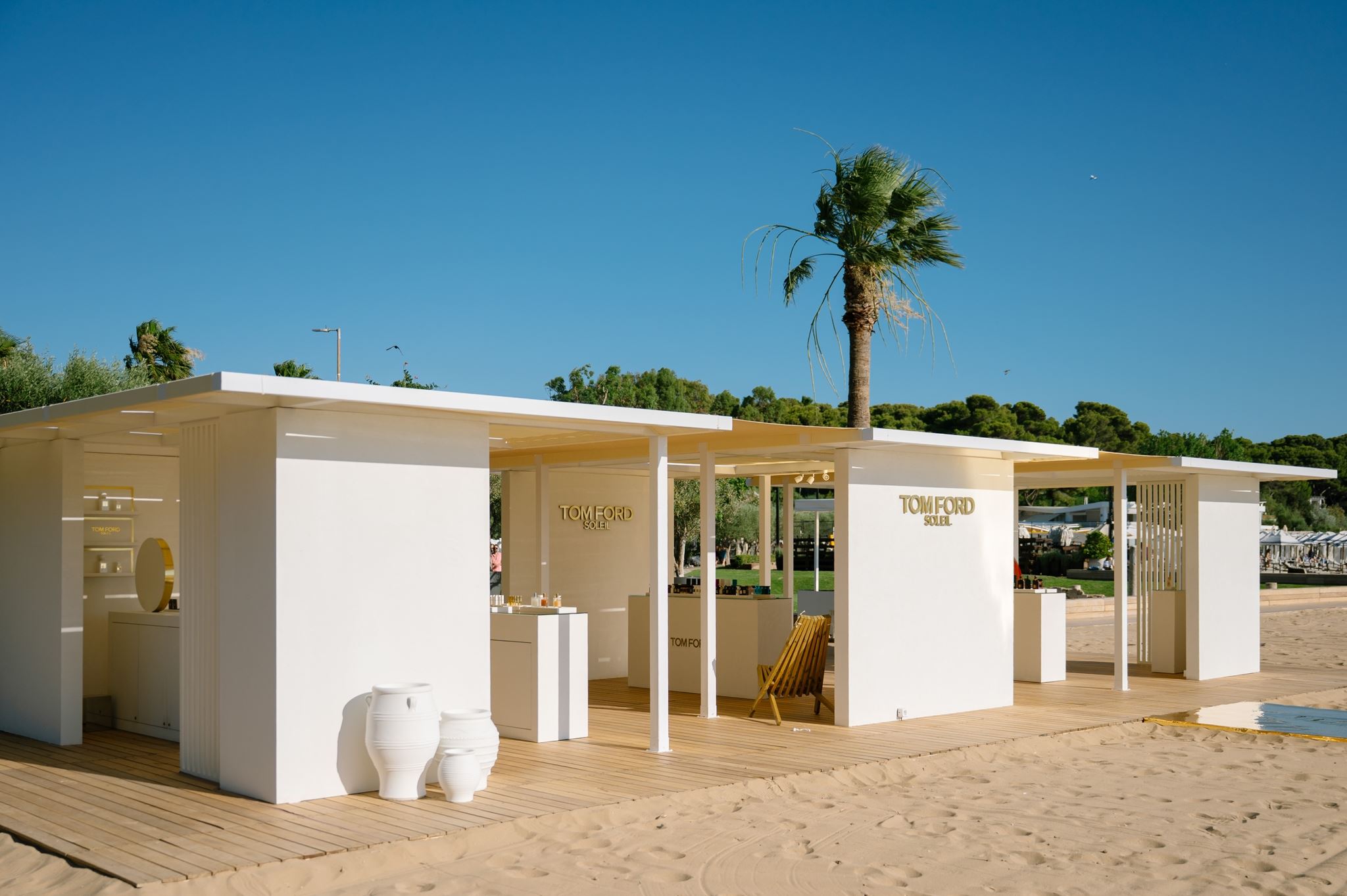 Tom Ford Beauty: Το πρώτο pop up στην Αθηναϊκή Ριβιέρα με όλη τη Soleil Summer Collection