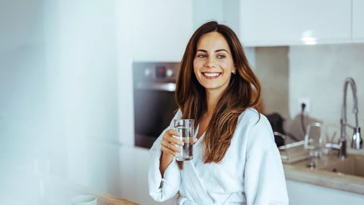 Τρως λιγότερο αλλά δεν χάνεις; 6 τρόποι να "ξυπνήσεις" τον μεταβολισμό σου
