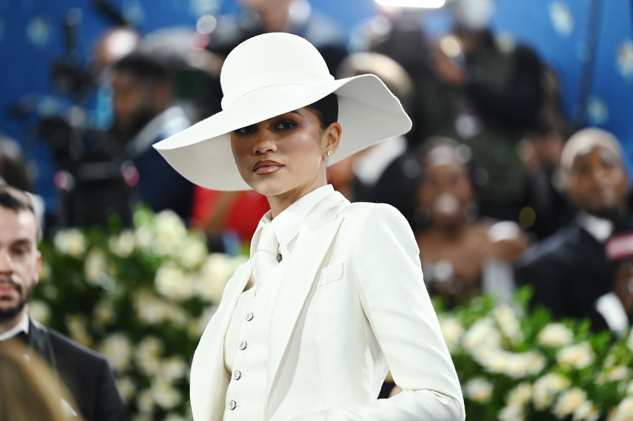 Met Gala 2025: Αυτά είναι τα hair & make-up looks που έκλεψαν τις εντυπώσεις