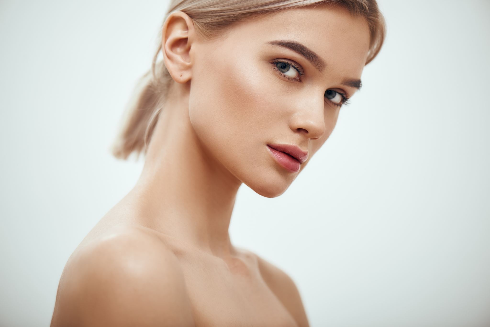 Τα 2 χειρότερα viral skincare μυστικά που οι δερματολόγοι δεν εγκρίνουν