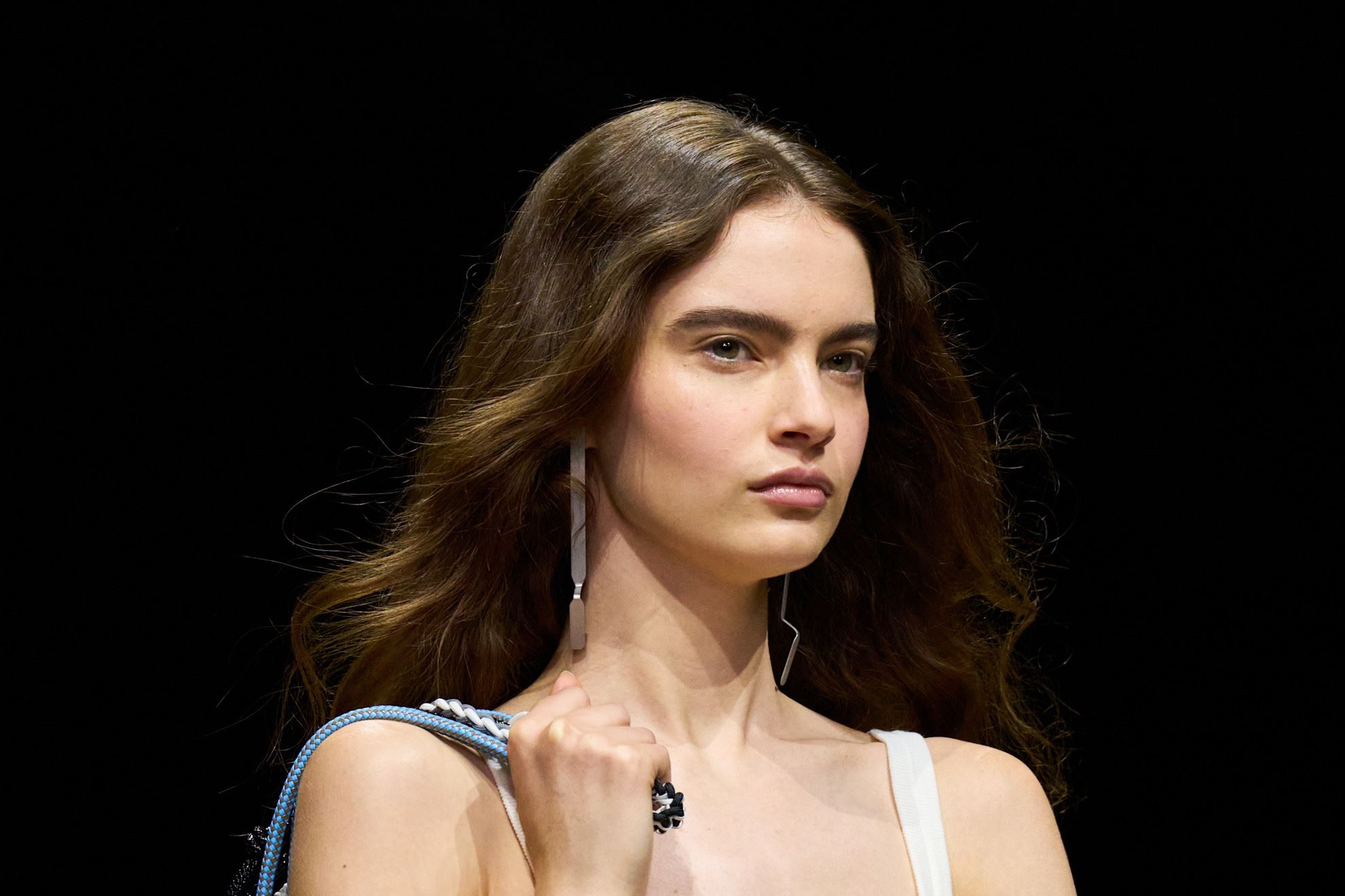 3 φυσικά συστατικά που λειτουργούν θαυματουργά για την επιδερμίδα μας