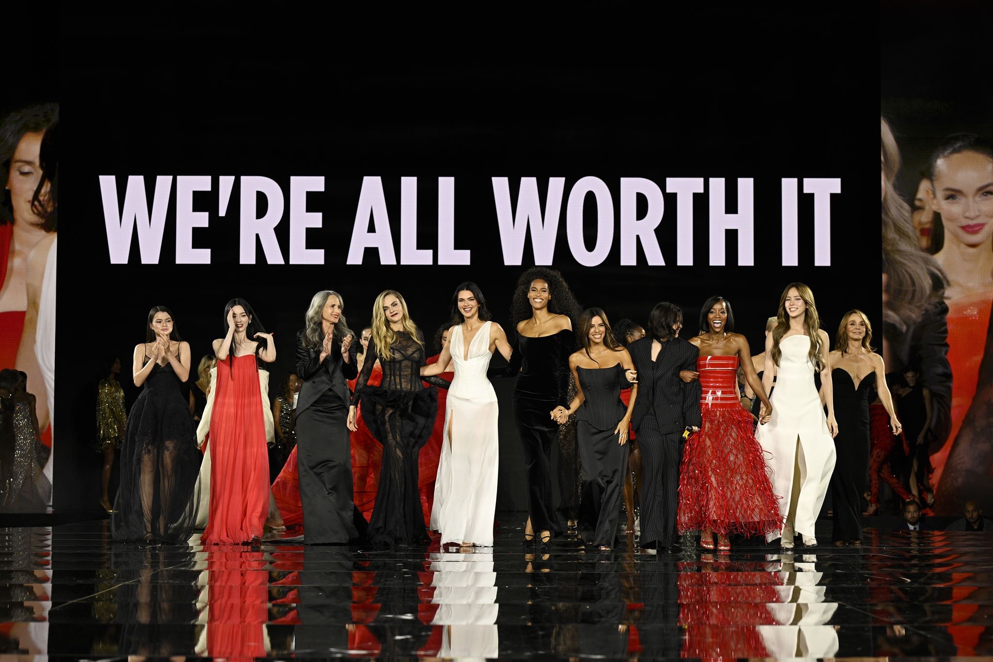 Le Défilé 2025: Όταν η ομορφιά γίνεται δήλωση γυναικείας δύναμης