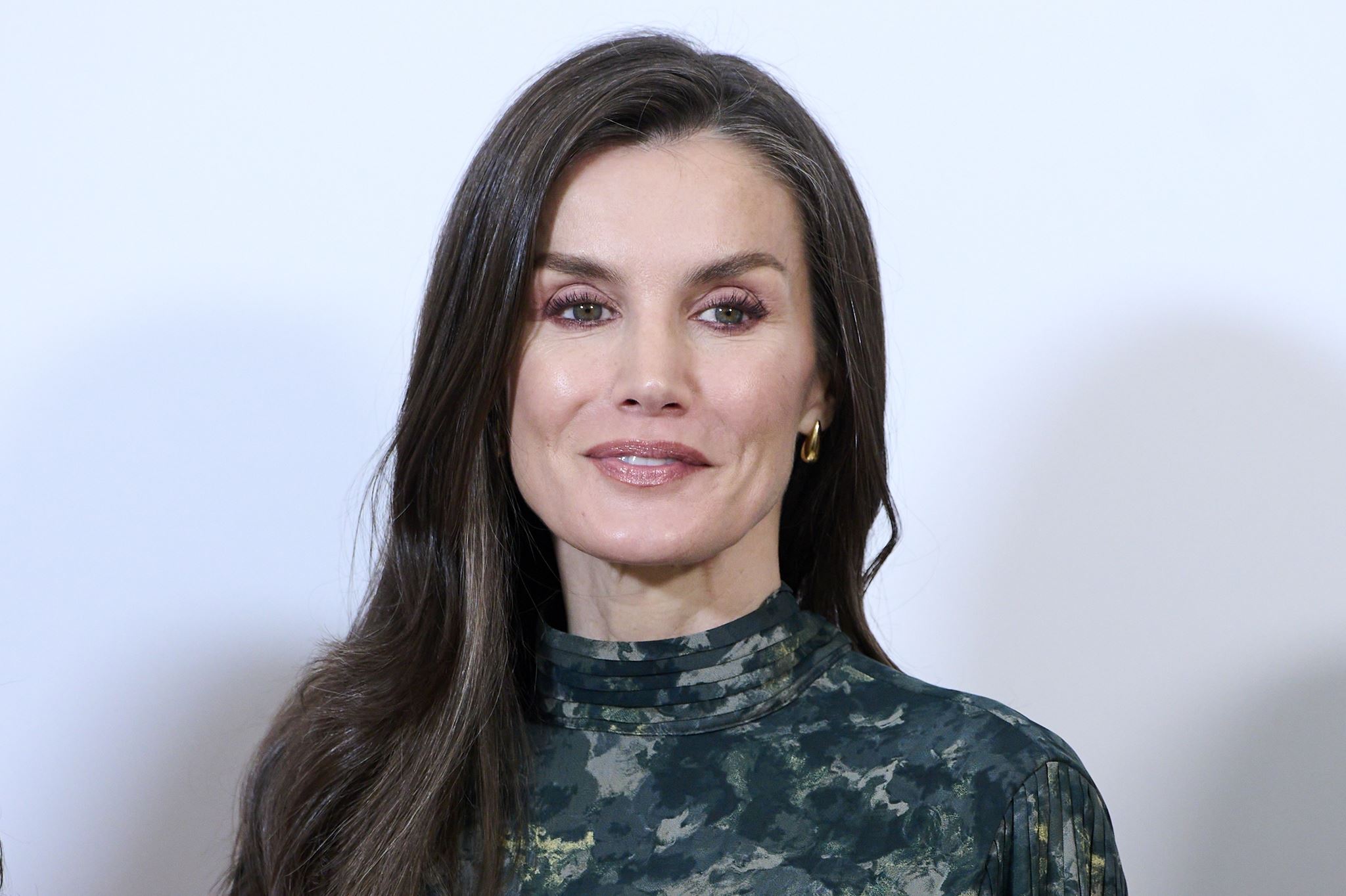 Η Letizia της Ισπανίας φόρεσε τις μπότες που είναι τάση αυτή τη στιγμή