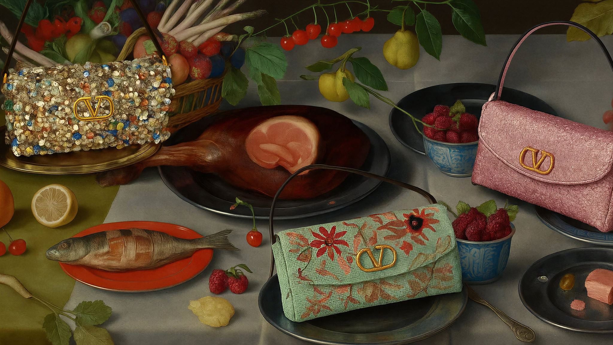 Valentino Garavani DeVain: Η τσάντα που θολώνει τα όρια μεταξύ τέχνης και μόδας