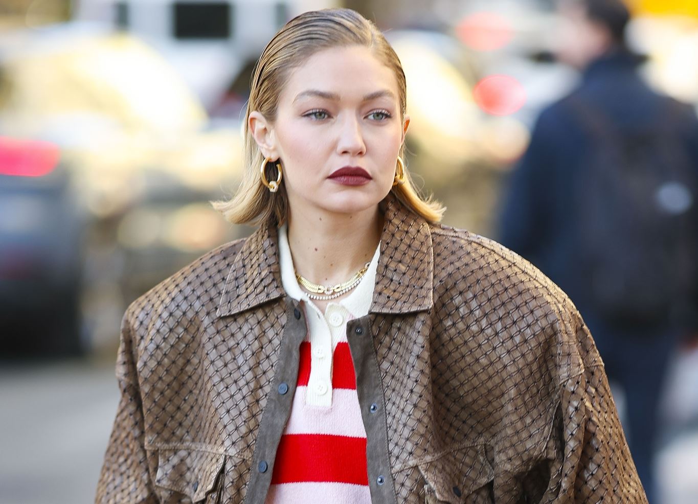 "Silver Tequila" Hair: Αυτή είναι η νέα απόχρωση ξανθού της Gigi Hadid