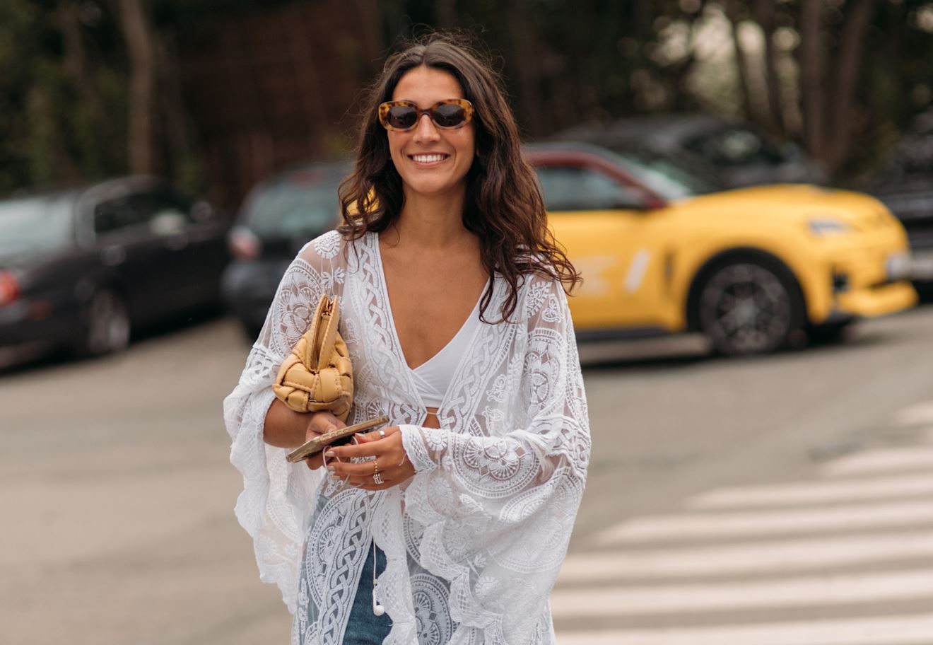 Summer Must-Haves: 7 προϊόντα ομορφιάς που ξεχωρίζουν οι beauty addicts για το καλοκαίρι