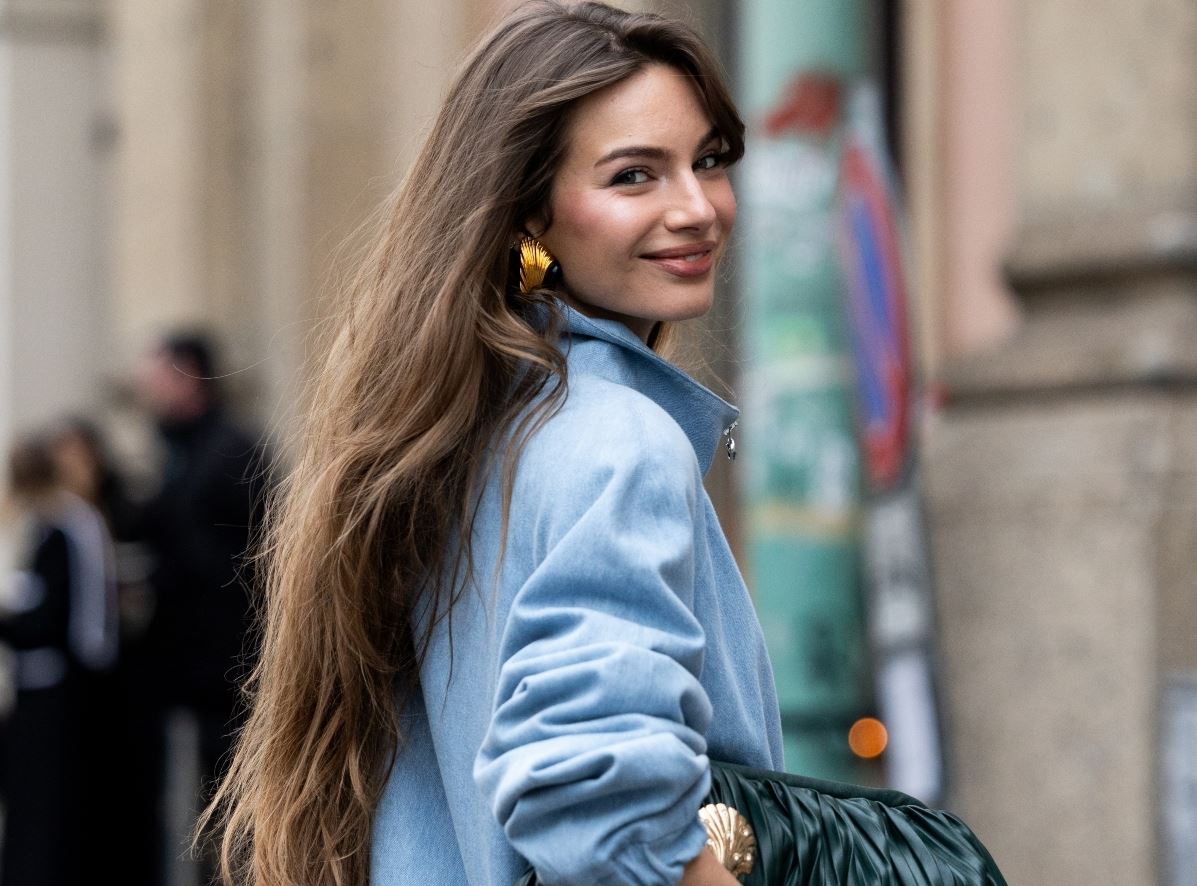 Color Melting: Η μέθοδος που μπορεί να ανανεώσει το χρώμα των μαλλιών σου και δεν απαιτεί πολλή συντήρηση