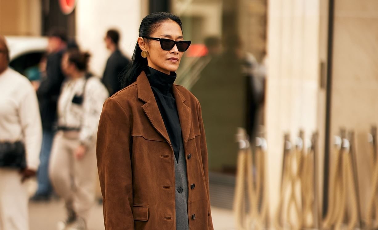 Ξέχνα το black & white: Αυτός ο χρωματικός συνδυασμός θα σου χαρίσει πολυτελή λουκ τον χειμώνα