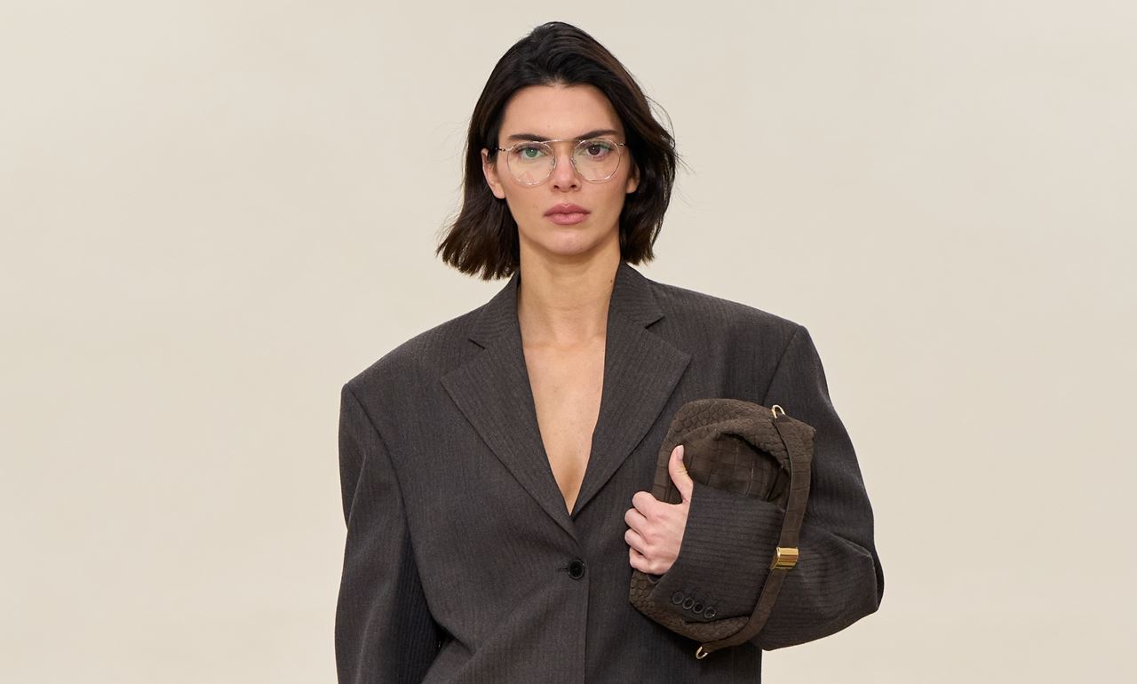 Calvin Klein: Η πανηγυρική επιστροφή στην πασαρέλα και το νέο κεφάλαιο του brand