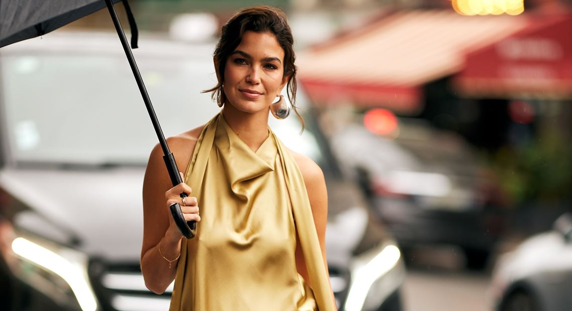 5 glam κομμάτια από ZARA που θα αγοράσεις ανεξάρτητα από τη Black Friday