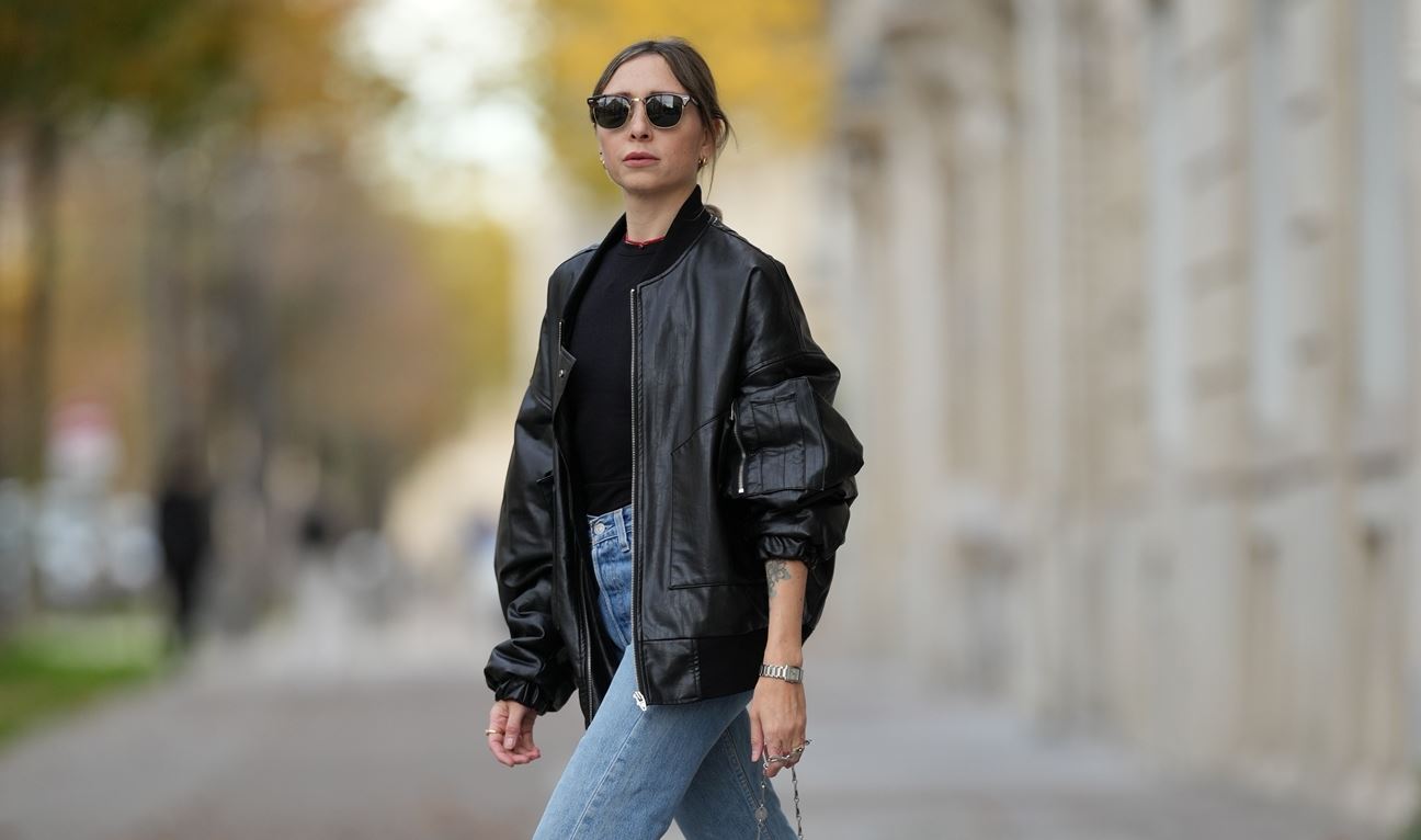 Το τζιν παντελόνι που θα φορέσεις με κλειστά μάτια το 2026