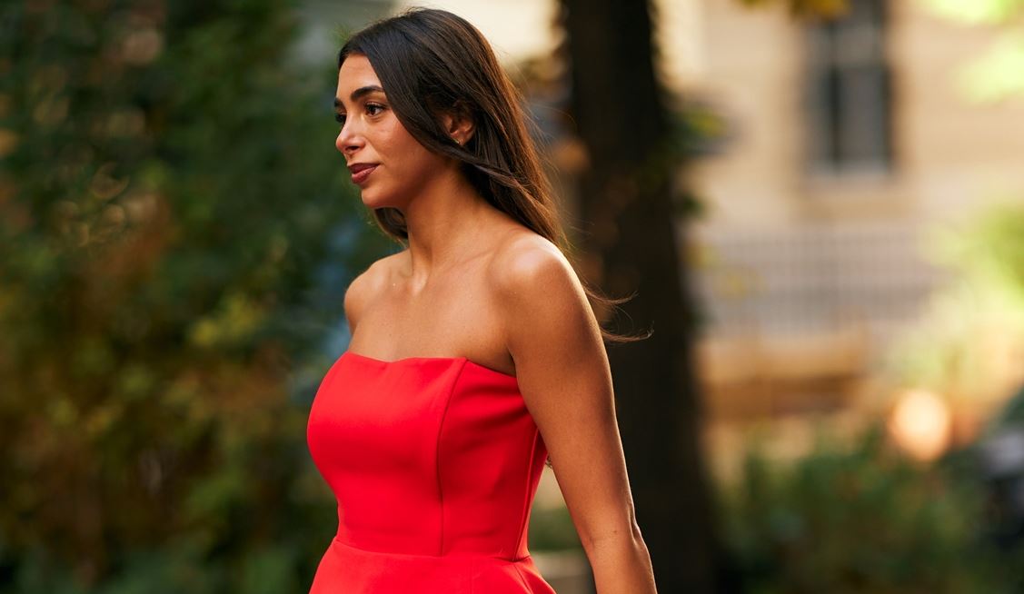 Christmas loading: Με αυτό το φόρεμα από H&M θα σε κοιτούν όλοι