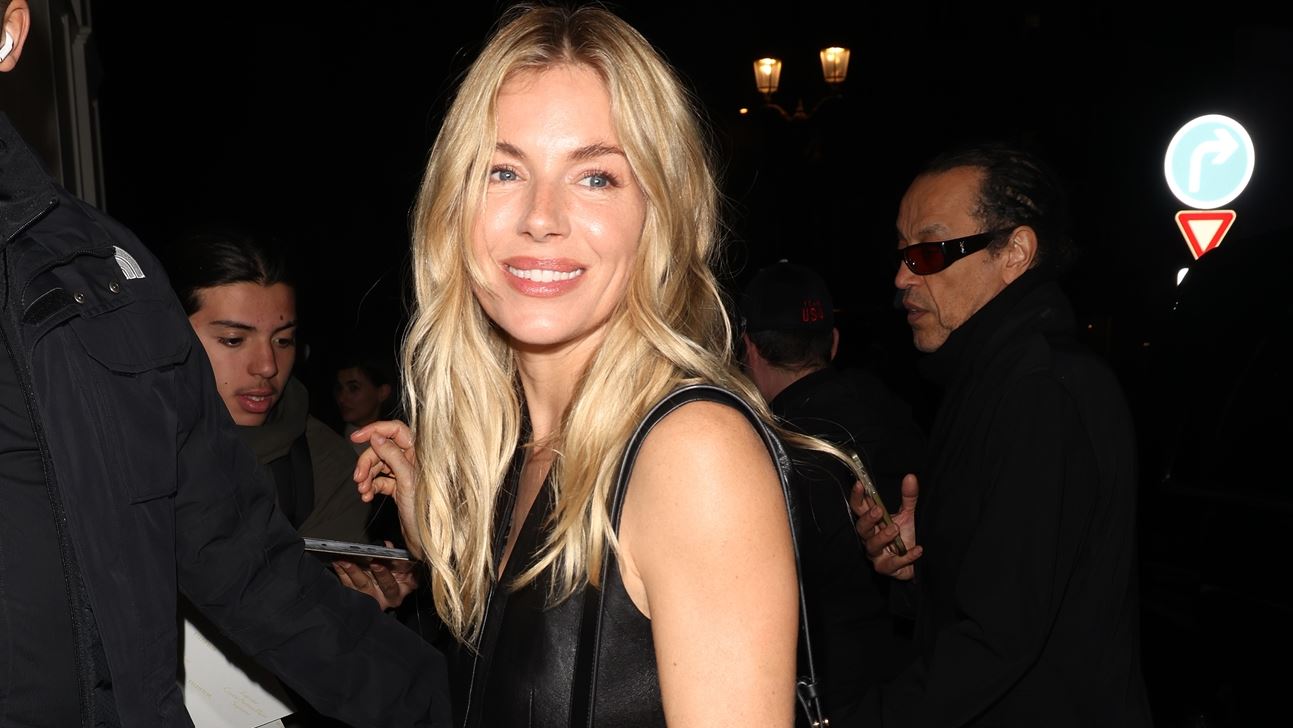 Η Sienna Miller φόρεσε το '00s παντελόνι που θα διχάσει το fashion κοινό