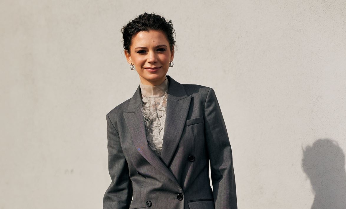 8 φορέματα για το γραφείο από H&M που κοστίζουν κάτω από 20 ευρώ