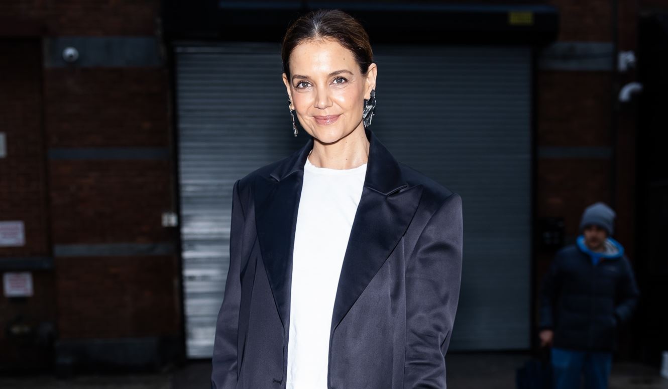 Katie Holmes: Πέτυχε τον τέλειο στιλιστικό συνδυασμό για το γραφείο αλλά και την έξοδο