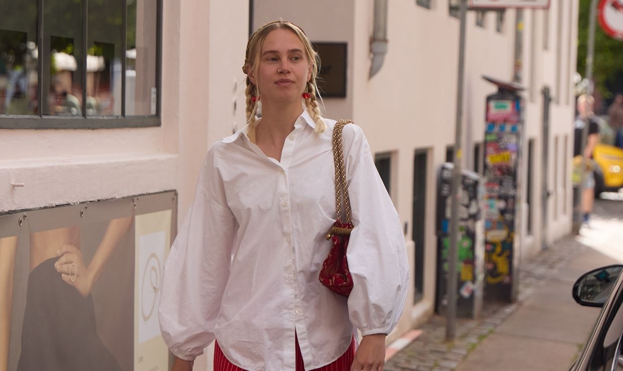 Το "ακριβό" πουκάμισο από ZARA που θα θες να φοράς κάθε μέρα κοστίζει κάτω από 25 ευρώ