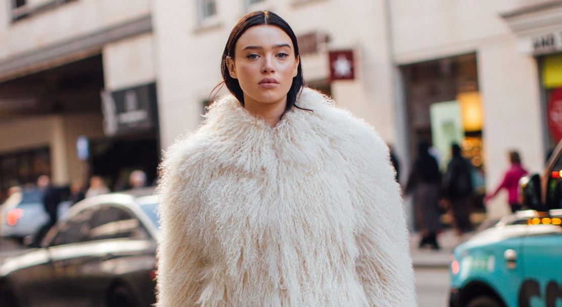 Η γούνα που κάνει ήδη buzz και θα βλέπουμε παντού το 2026