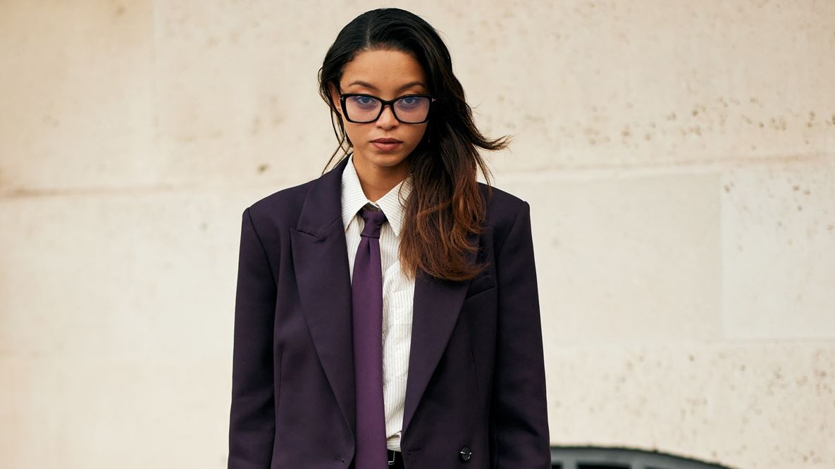 Αυτά τα κροκό loafers από H&M θα "απογειώσουν" τα office λουκ της νέας χρονιάς