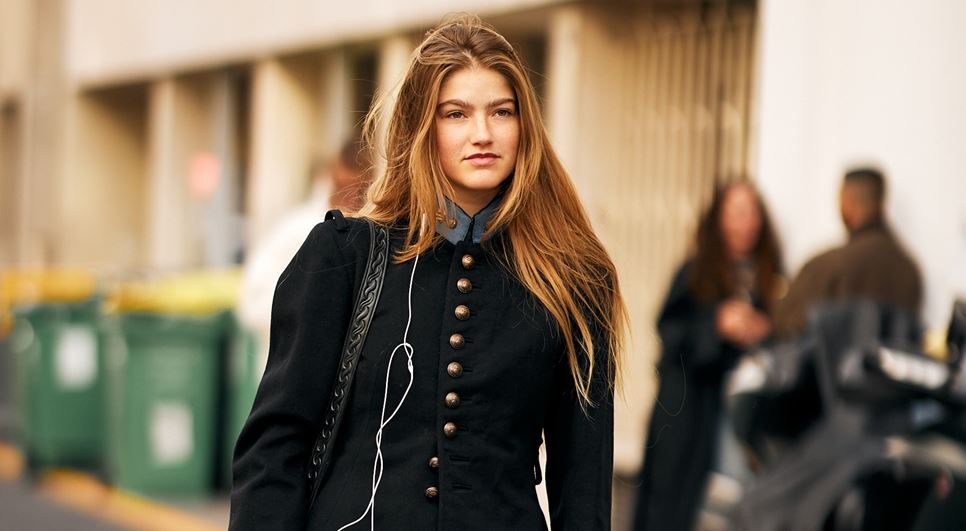 Μπήκε ο Νοέμβριος: Οι δερμάτινες μπότες ιππασίας που θα φοράς non-stop