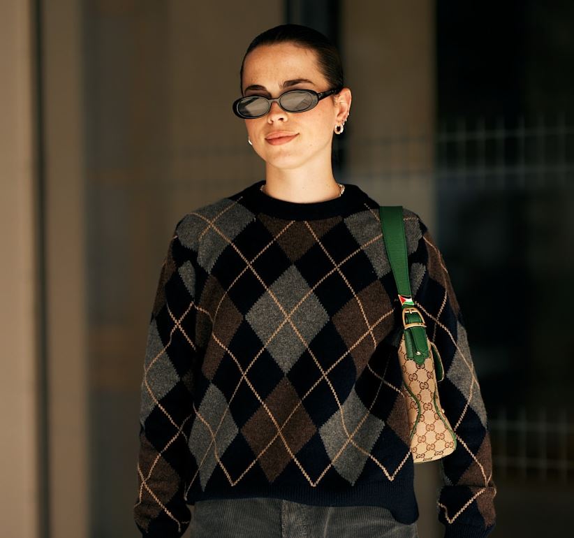 Τα 16 πιο cozy πουλόβερ για τις κρύες μέρες του χειμώνα