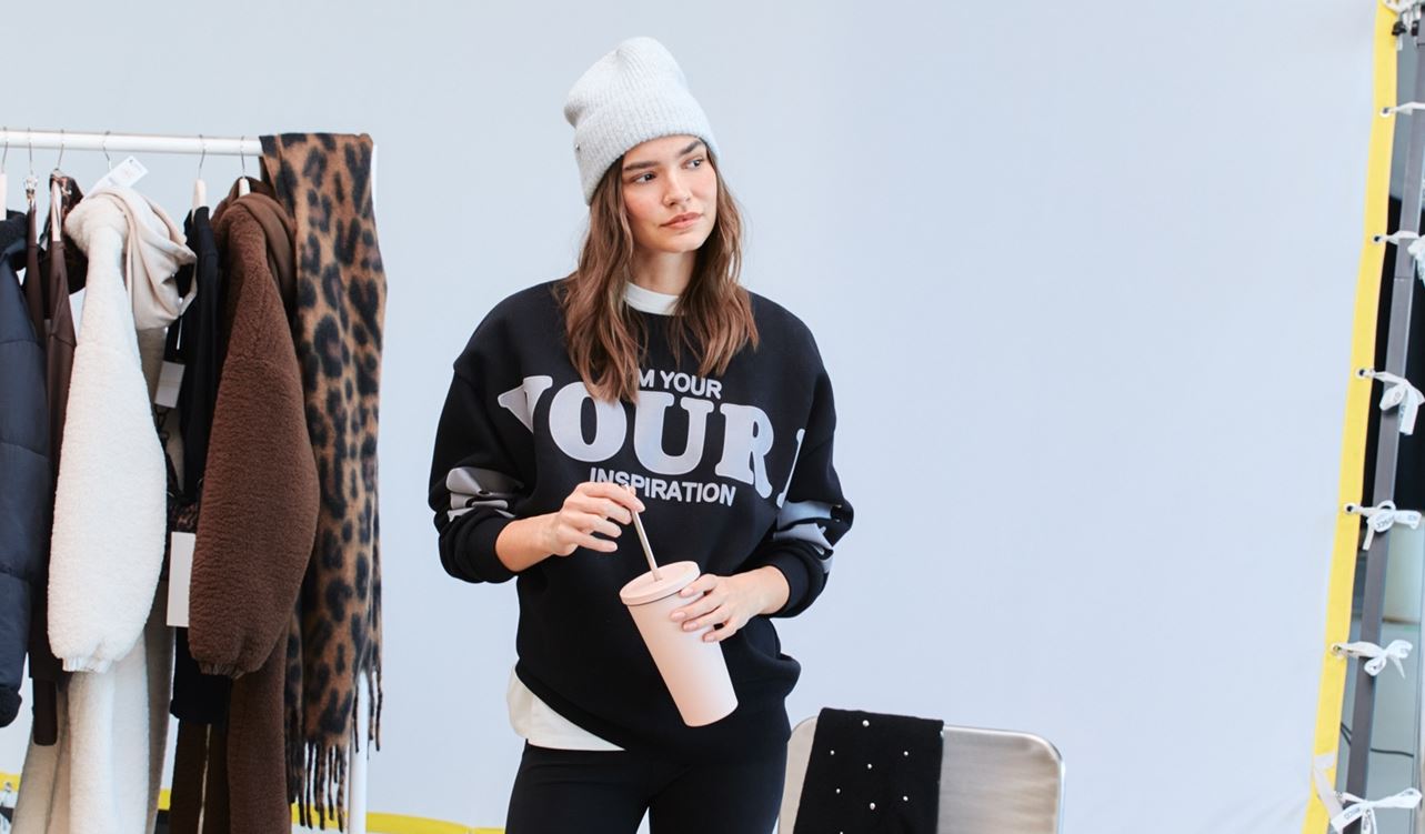 Στη νέα συλλογή της Stradivarius βρήκαμε τα πιο stylish off-duty λουκ για τον χειμώνα