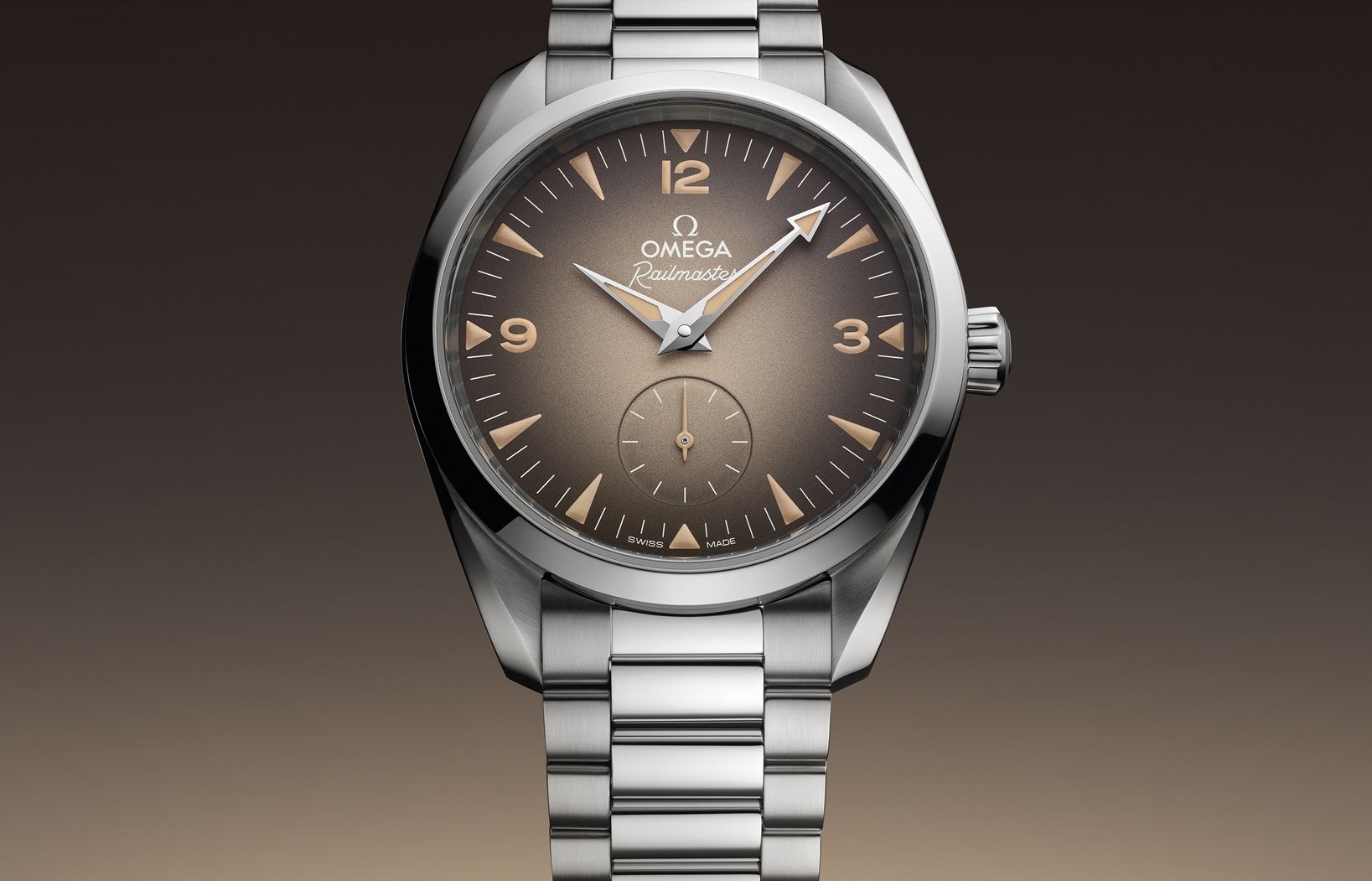 OMEGA Railmaster: Το εμβληματικό μοντέλο επιστρέφει σε νέες stylish εκδοχές