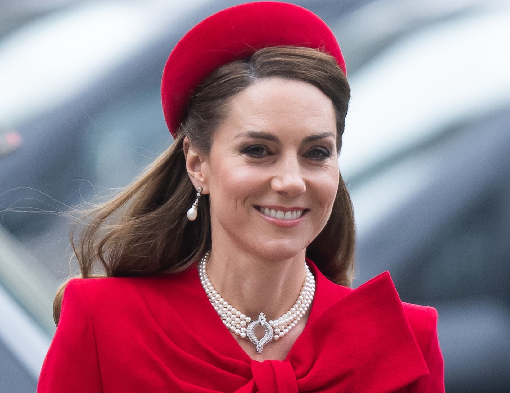 Βρήκαμε τα αγαπημένα σαμπουάν της Kate Middleton για μεταξένια μαλλιά