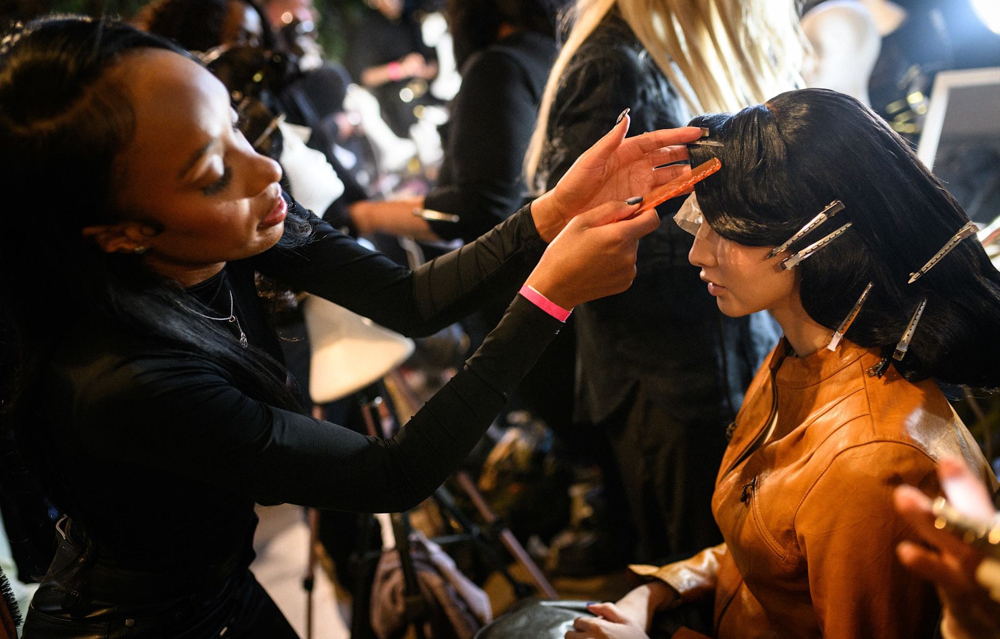 Η L’Oréal Hellas στηρίζει το μέλλον της κομμωτικής δημιουργίας και δίνει ίσες ευκαιρίες στους κομμωτές του αύριο
