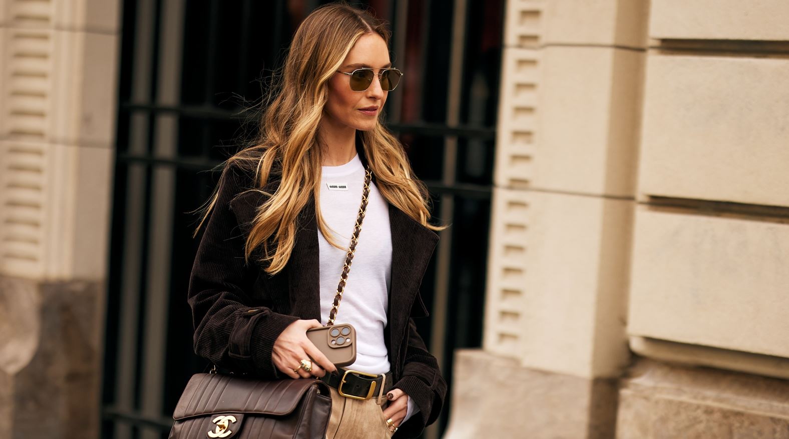 5 άχαστα κομμάτια που θα σου εξασφαλίσουν chic looks (ανεξάρτητα από τα trends)