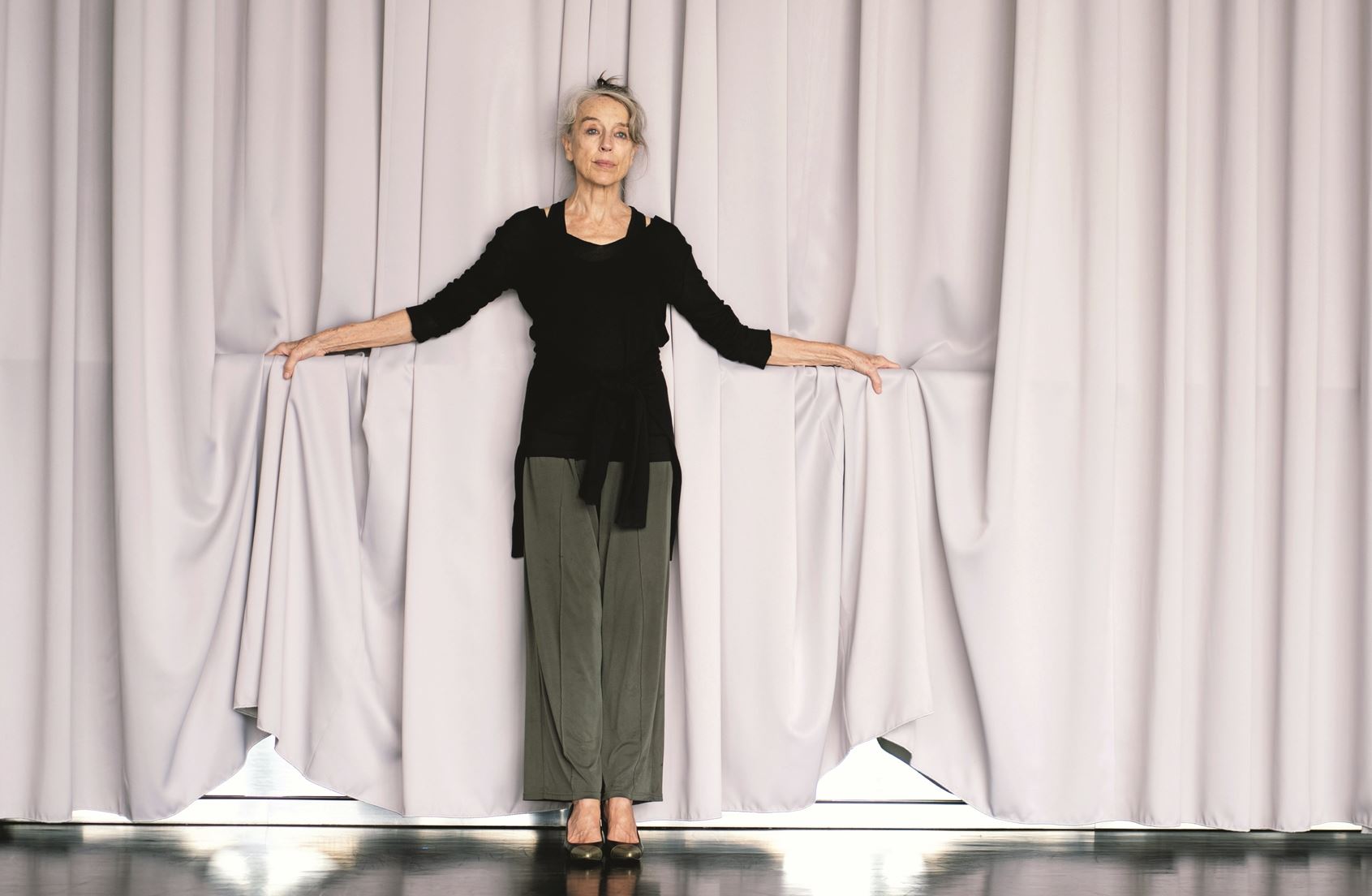 Anne Martin: "Να μην ξεχάσουμε να αγγίζουμε"