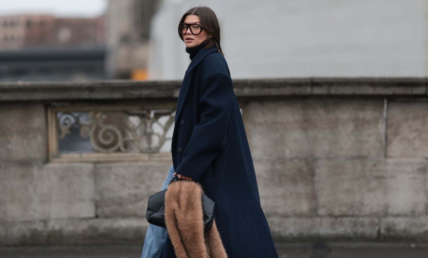 Όλα τα κομμάτια που χρειάζεσαι για να χτίσεις μια χειμερινή capsule γκαρνταρόμπα το 2026