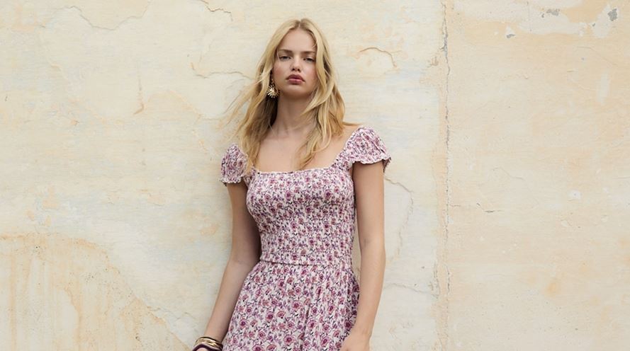 Bougainvillea: Η συλλογή της Stradivarius αντλεί έμπνευση από το πιο καλοκαιρινό φυτό