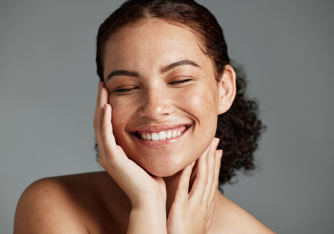 Αυτή η κρέμα προσώπου αυξάνει την παραγωγή καλλαγόνου έως και 45% μέσα σε 7 ημέρες